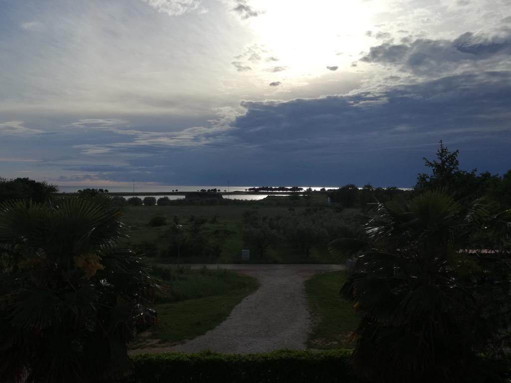 Apartments Sunset Colours Umag Rozac Exterior foto